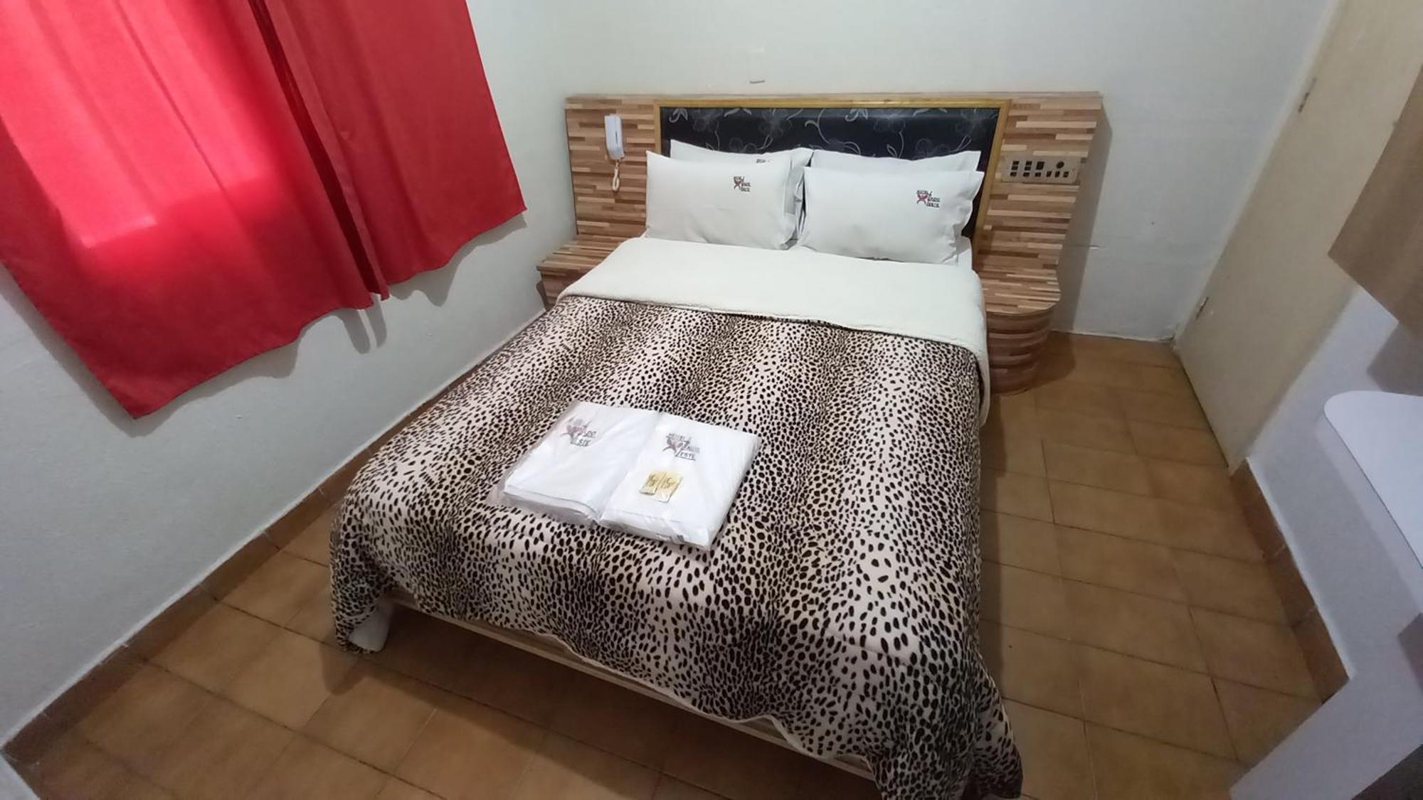 Hotel Lado Leste Сао Паоло Екстериор снимка